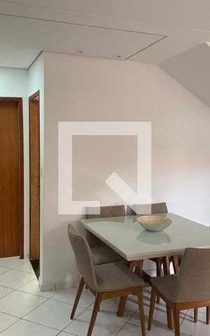 Casa à venda com 100m², 2 quartos e 2 vagas Casa à venda com 100m², 2 quartos e 2 vagasSala de Jantar