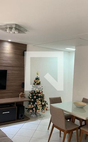 Casa à venda com 100m², 2 quartos e 2 vagas Casa à venda com 100m², 2 quartos e 2 vagasSala