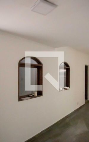 Casa à venda com 288m², 4 quartos e 2 vagasSala 2