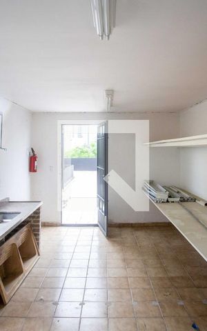 Casa à venda com 288m², 4 quartos e 2 vagasCozinha 2