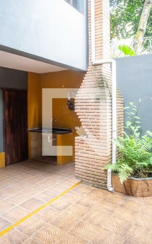 Casa à venda com 288m², 4 quartos e 2 vagasEspaço Gourmet