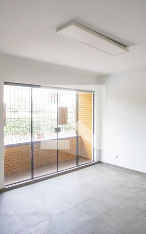 Casa à venda com 288m², 4 quartos e 2 vagasSala 1