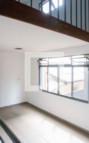 Casa à venda com 288m², 4 quartos e 2 vagasQuarto 3