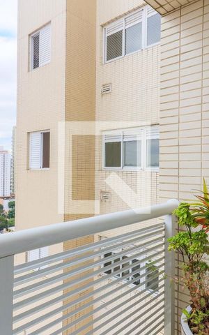 Apartamento à venda com 234m², 3 quartos e 4 vagas Apartamento à venda com 234m², 3 quartos e 4 vagasVaranda do Quarto