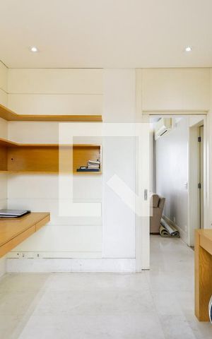 Apartamento à venda com 234m², 3 quartos e 4 vagas Apartamento à venda com 234m², 3 quartos e 4 vagasQuarto