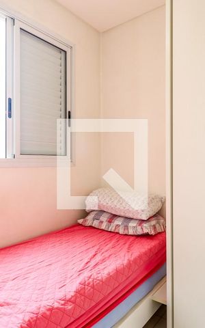 Apartamento à venda com 234m², 3 quartos e 4 vagas Apartamento à venda com 234m², 3 quartos e 4 vagasQuarto de Serviço