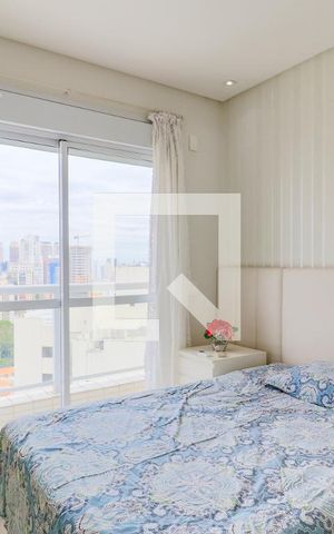 Apartamento à venda com 234m², 3 quartos e 4 vagas Apartamento à venda com 234m², 3 quartos e 4 vagasSuíte 2