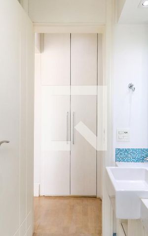 Apartamento à venda com 234m², 3 quartos e 4 vagas Apartamento à venda com 234m², 3 quartos e 4 vagasBanheiro da Suíte 2