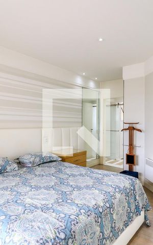Apartamento à venda com 234m², 3 quartos e 4 vagas Apartamento à venda com 234m², 3 quartos e 4 vagasSuíte 1