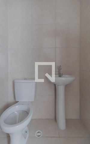 Apartamento à venda com 38m², 2 quartos e 1 vaga Apartamento à venda com 38m², 2 quartos e 1 vagaBanheiro