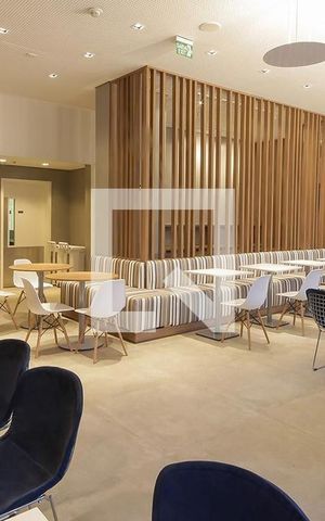 Apartamento para alugar com 28m², 1 quarto e sem vaga Apartamento para alugar com 28m², 1 quarto e sem vagaÁrea comum - Salão de festas