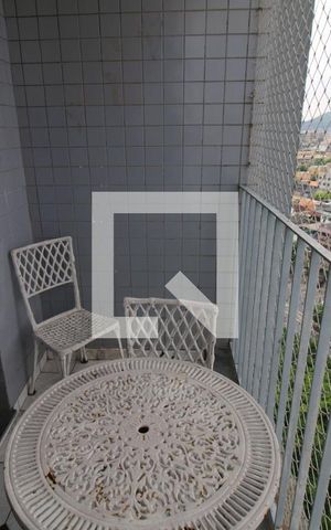Apartamento para alugar com 58m², 2 quartos e 1 vagaVaranda