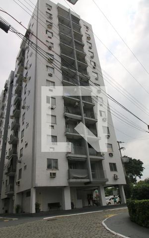 Apartamento para alugar com 58m², 2 quartos e 1 vagaFachada do Prédio