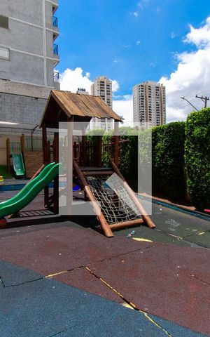 Apartamento à venda com 55m², 2 quartos e 1 vaga Apartamento à venda com 55m², 2 quartos e 1 vagaÁrea comum - Playground