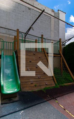 Apartamento à venda com 55m², 2 quartos e 1 vaga Apartamento à venda com 55m², 2 quartos e 1 vagaÁrea comum - Playground