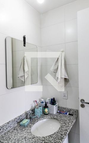 Apartamento à venda com 66m², 3 quartos e 1 vaga Apartamento à venda com 66m², 3 quartos e 1 vagaBanheiro da Suíte