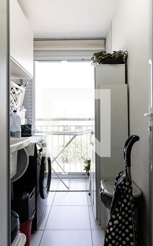Apartamento à venda com 66m², 3 quartos e 1 vaga Apartamento à venda com 66m², 3 quartos e 1 vagaLavanderia