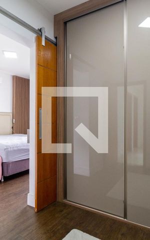 Casa à venda com 295m², 4 quartos e 4 vagasCloset - Suíte 2