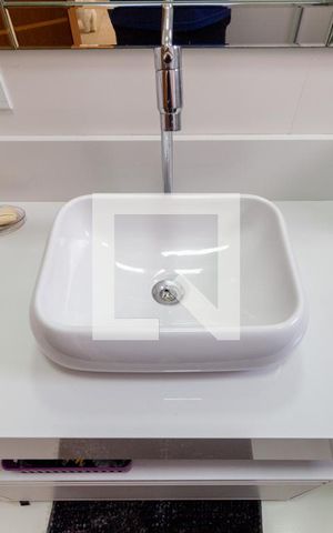 Casa à venda com 295m², 4 quartos e 4 vagasDetalhe Banheiro - Área de Serviço