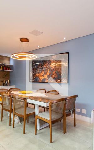 Casa à venda com 295m², 4 quartos e 4 vagasSala de Jantar