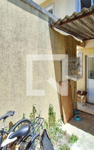 Casa à venda com 195m², 3 quartos e 2 vagas Casa à venda com 195m², 3 quartos e 2 vagasQuintal