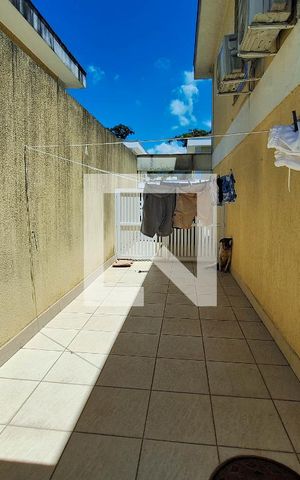 Casa à venda com 195m², 3 quartos e 2 vagas Casa à venda com 195m², 3 quartos e 2 vagasGaragem