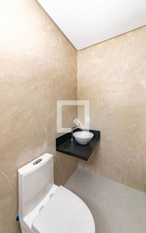 Apartamento à venda com 96m², 3 quartos e 2 vagas Apartamento à venda com 96m², 3 quartos e 2 vagasBanheiro da Suíte 1