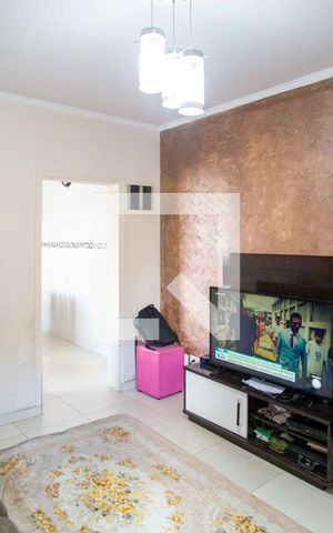 Casa à venda com 250m², 16 quartos e 3 vagassala Casa 2