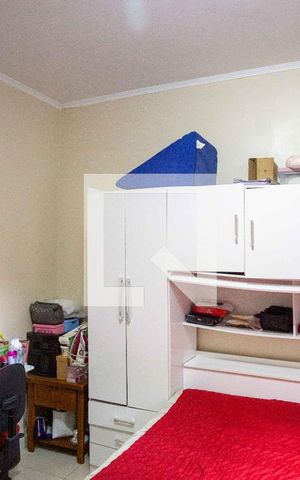 Casa à venda com 250m², 16 quartos e 3 vagasQuarto 1 casa 2