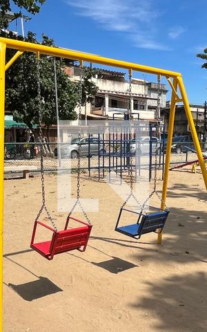 Casa de condomínio para alugar com 72m², 2 quartos e sem vaga Casa de condomínio para alugar com 72m², 2 quartos e sem vagaÁrea comum - Playground