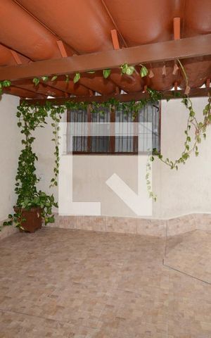 Casa à venda com 170m², 2 quartos e 1 vagaGaragem