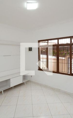 Casa à venda com 170m², 2 quartos e 1 vagaSala