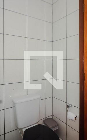Apartamento à venda com 70m², 2 quartos e 1 vaga Apartamento à venda com 70m², 2 quartos e 1 vagaBanheiro