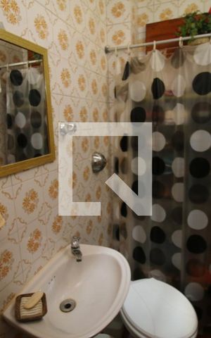 Apartamento à venda com 75m², 2 quartos e 1 vagaBanheiro de serviço