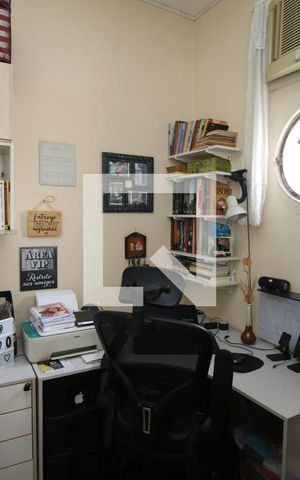 Apartamento à venda com 75m², 2 quartos e 1 vagaQuarto de Serviço