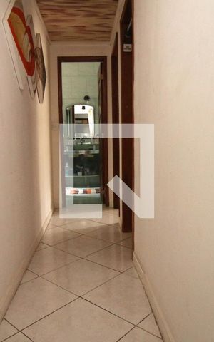 Apartamento à venda com 75m², 2 quartos e 1 vagaCorredor