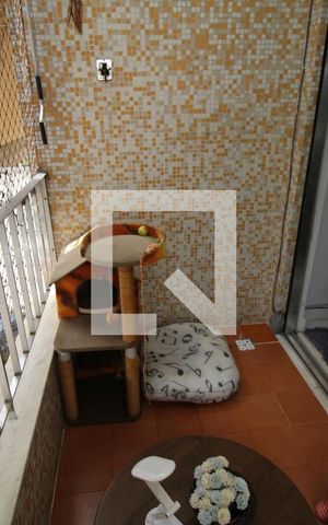 Apartamento à venda com 75m², 2 quartos e 1 vagaVaranda
