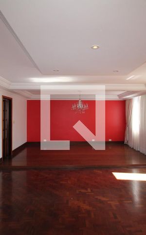 Apartamento à venda com 212m², 3 quartos e 2 vagasSala
