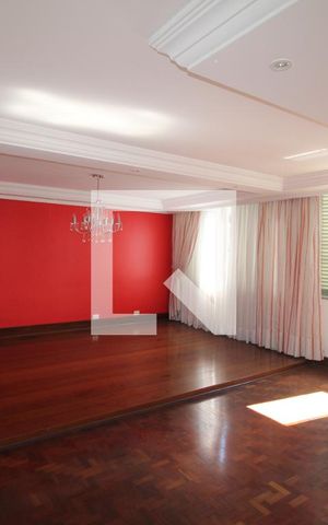 Apartamento à venda com 212m², 3 quartos e 2 vagasSala
