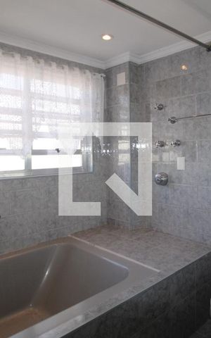 Apartamento à venda com 212m², 3 quartos e 2 vagasBanheiro 2