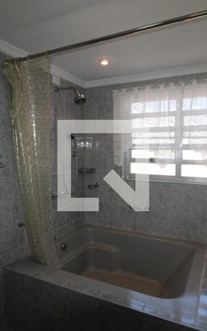 Apartamento à venda com 212m², 3 quartos e 2 vagasBanheiro 2
