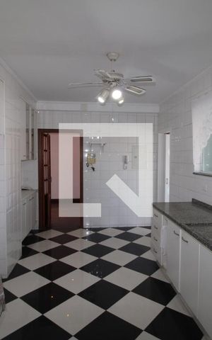 Apartamento à venda com 212m², 3 quartos e 2 vagasCozinha