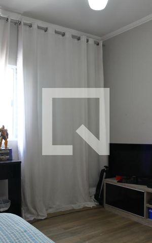 Casa à venda com 230m², 3 quartos e 2 vagasQuarto 