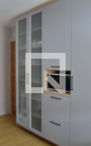 Casa à venda com 230m², 3 quartos e 2 vagasCozinha 