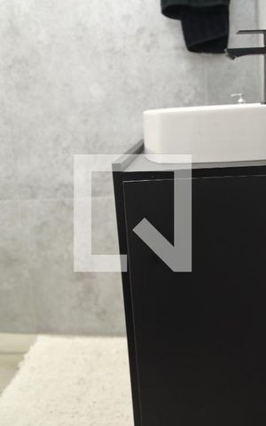 Casa à venda com 230m², 3 quartos e 2 vagasBanheiro