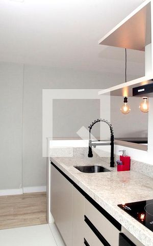 Apartamento à venda com 44m², 1 quarto e 1 vagaCozinha + Área de Serviço