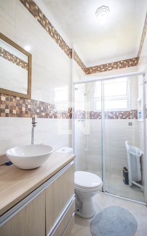 Apartamento à venda com 49m², 2 quartos e 1 vaga Apartamento à venda com 49m², 2 quartos e 1 vagaBanheiro