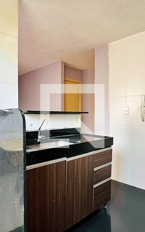 Apartamento para alugar com 43m², 2 quartos e 1 vagaCozinha e Área de Serviço