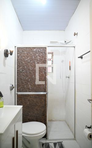 Casa à venda com 140m², 3 quartos e 1 vagaBanheiro