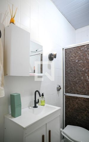 Casa à venda com 140m², 3 quartos e 1 vagaBanheiro